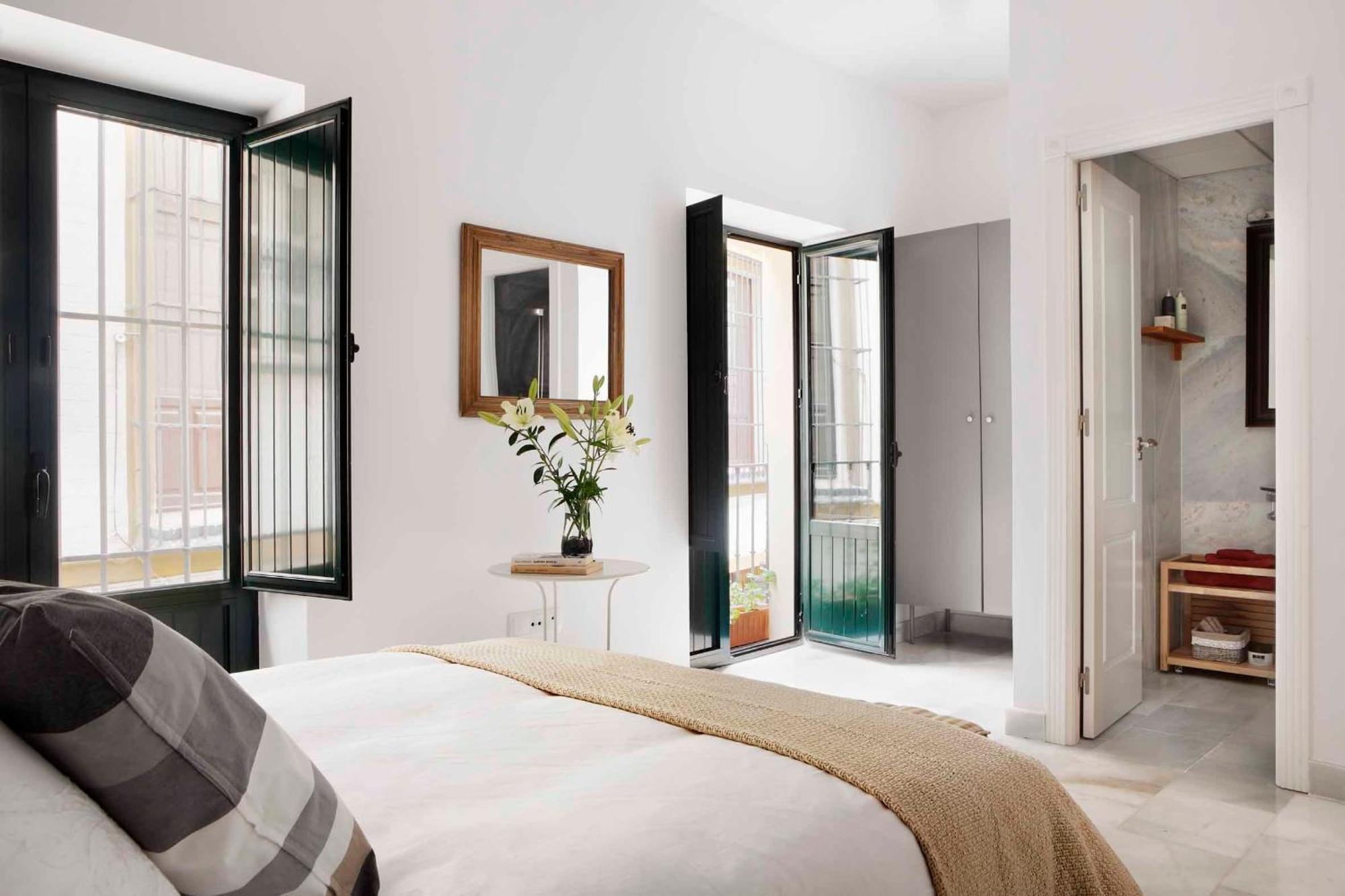 Apartamentos Mariscal Sevilla Eksteriør billede