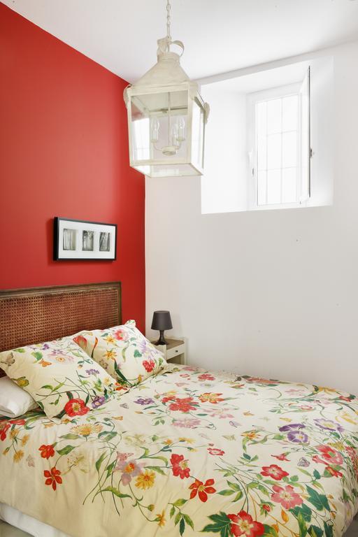 Apartamentos Mariscal Sevilla Eksteriør billede