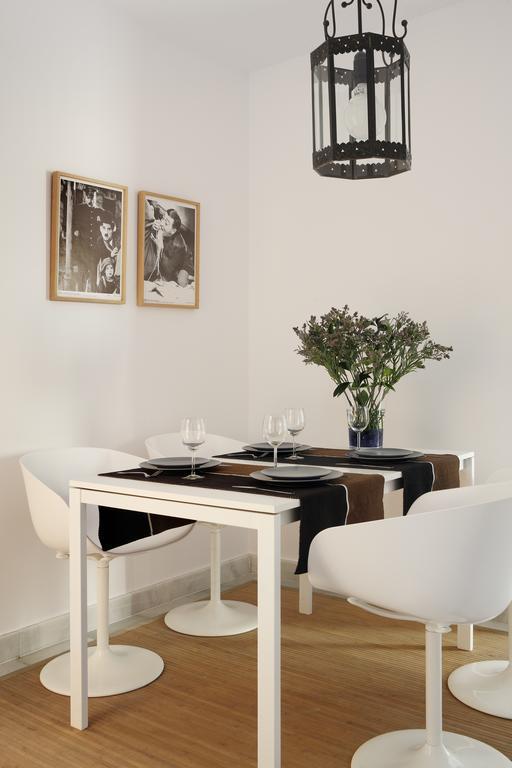 Apartamentos Mariscal Sevilla Værelse billede