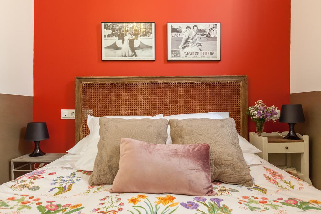 Apartamentos Mariscal Sevilla Eksteriør billede