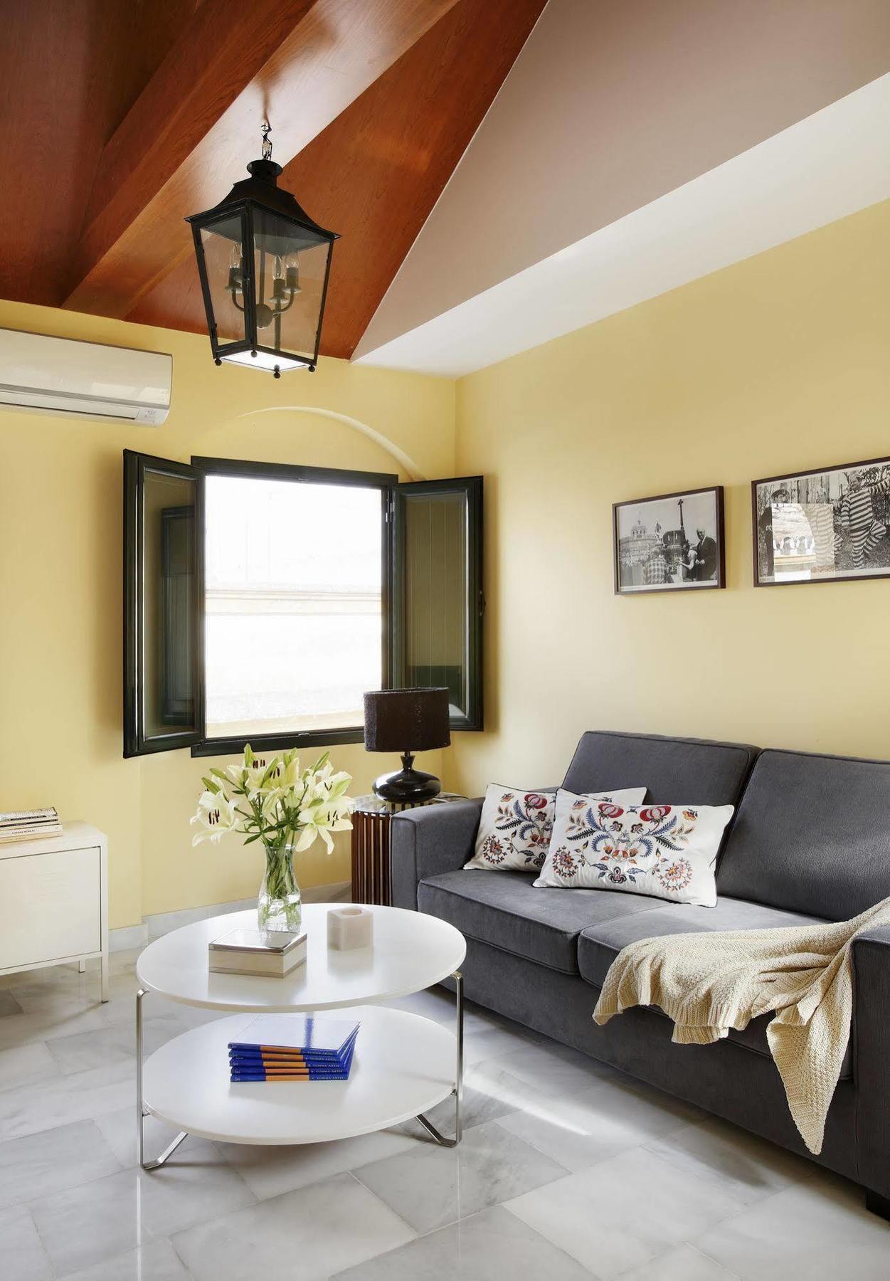 Apartamentos Mariscal Sevilla Eksteriør billede